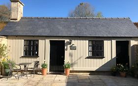 Courtyard Cottage